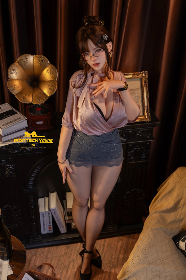 N03 Sia: 165cm F-Cup Graceful Secretary Premium Sex Doll | Young Series