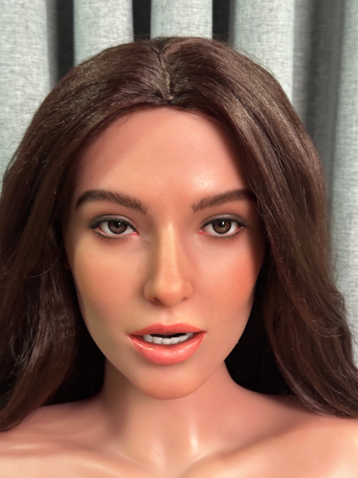 ZXE217_1: Weiße Sexpuppe von Zelex (SLE-Serie)