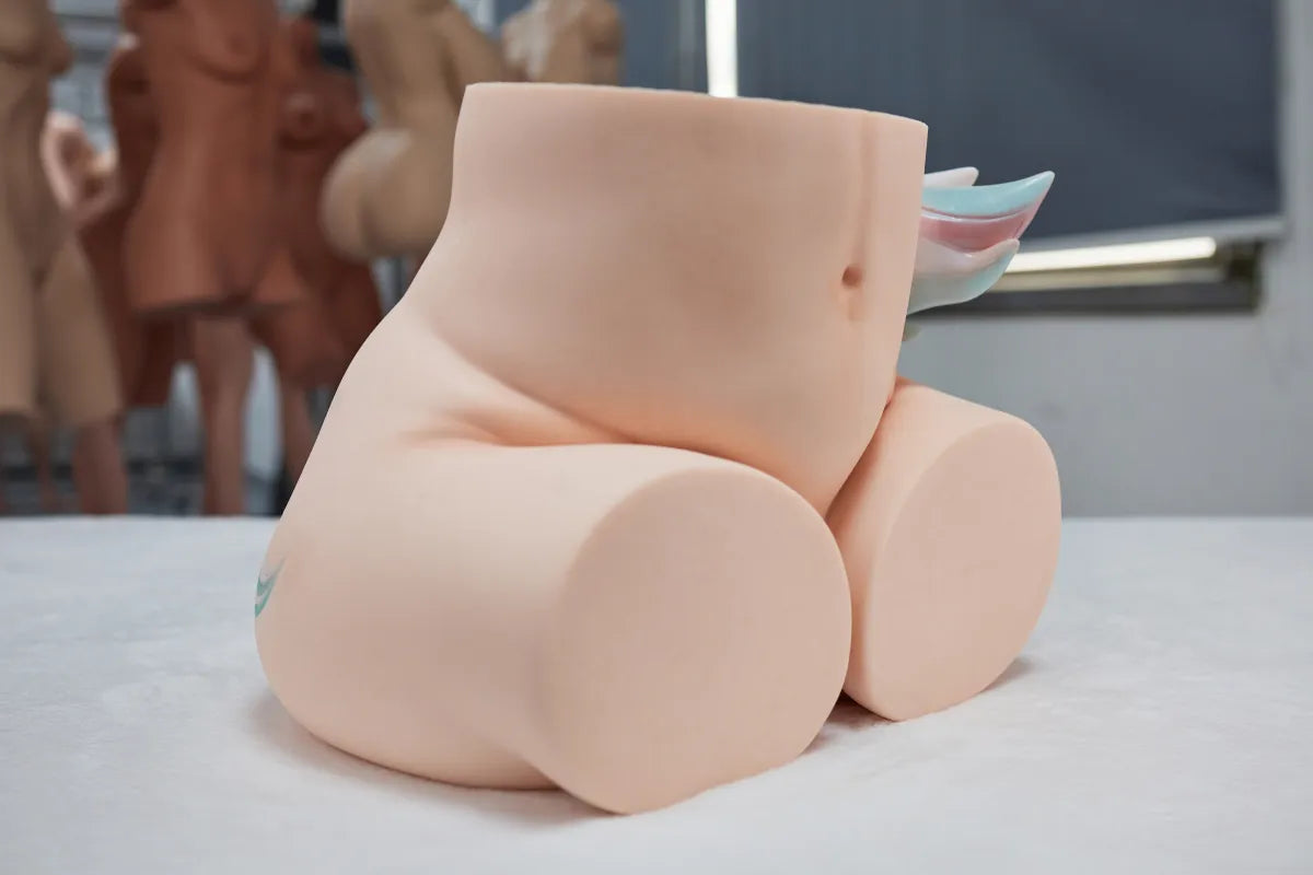 Voluptuous Horse Tail Silicone Butt Torso-PA-Razor-CLM Pro Series