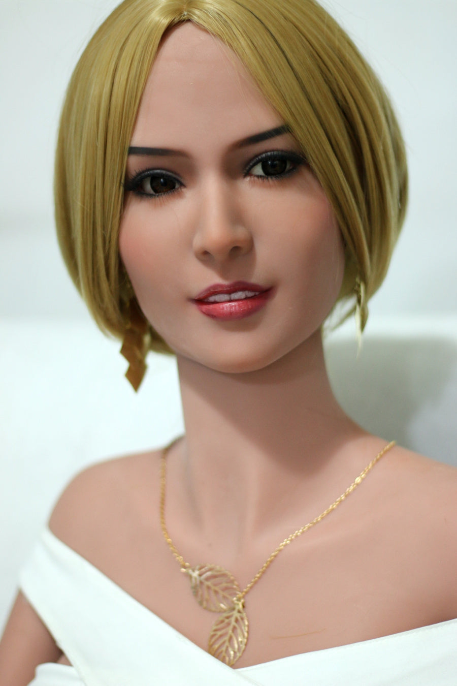 Ronnie: WM White Sex Doll - Sex Doll Queen