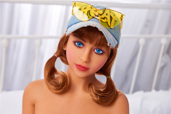 Miki: Irontech White Sex Doll