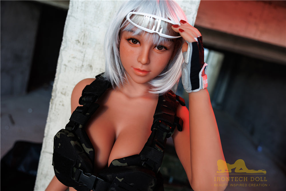 Miki: Irontech Asian Sex Doll