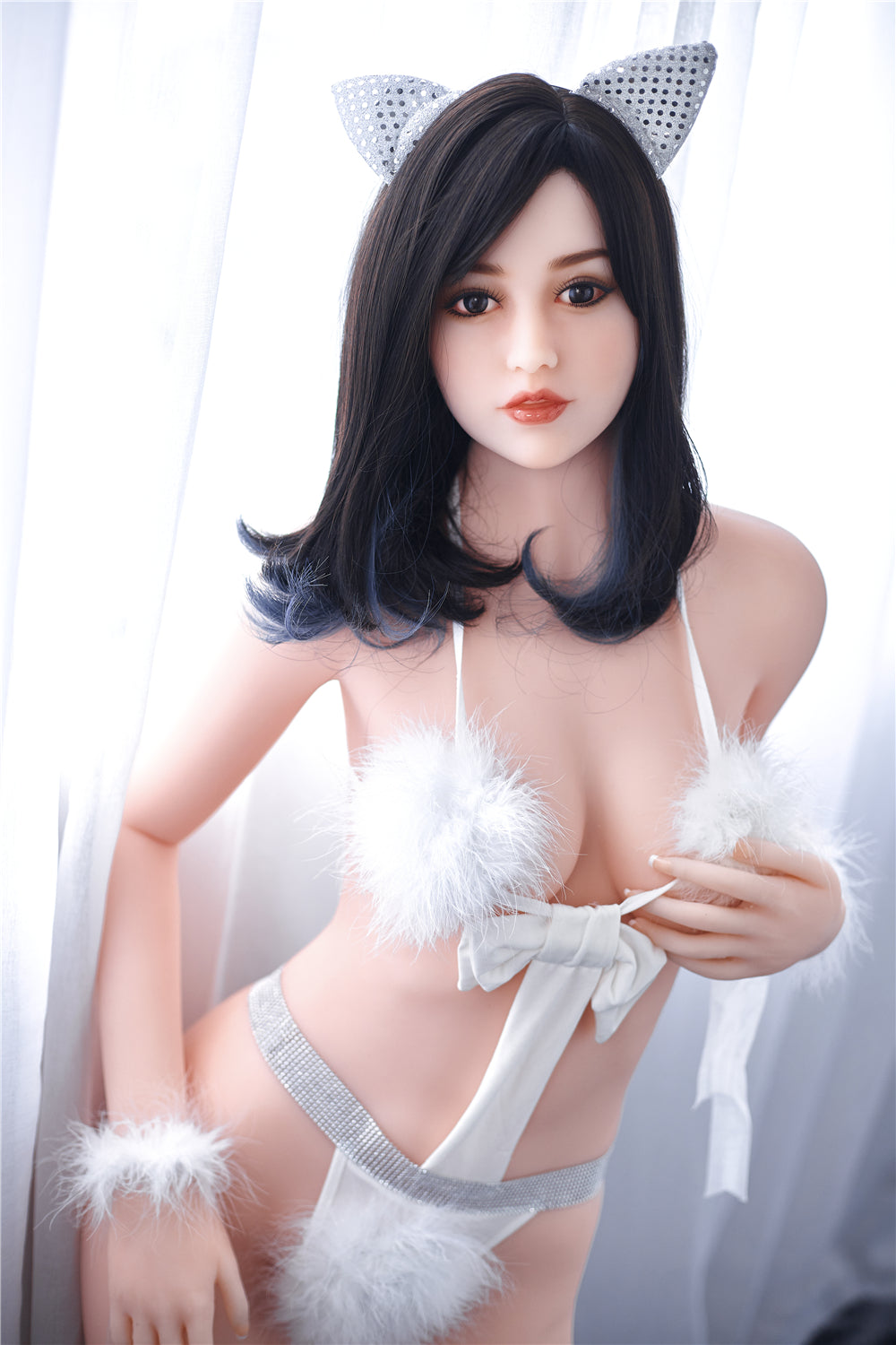 Amy: Irontech Asian Sex Doll