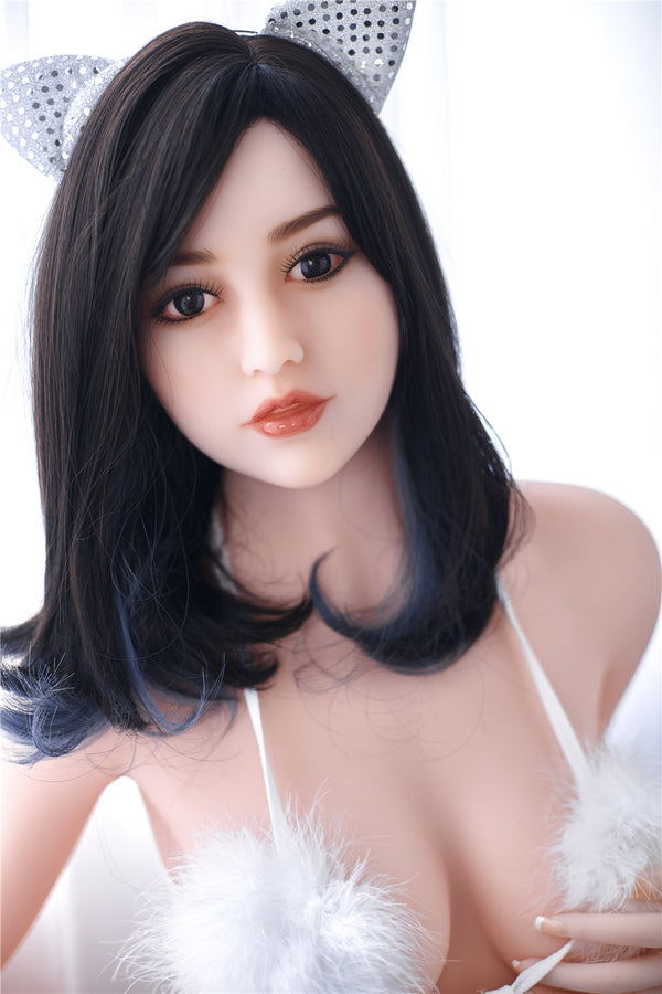Amy: Irontech Asian Sex Doll