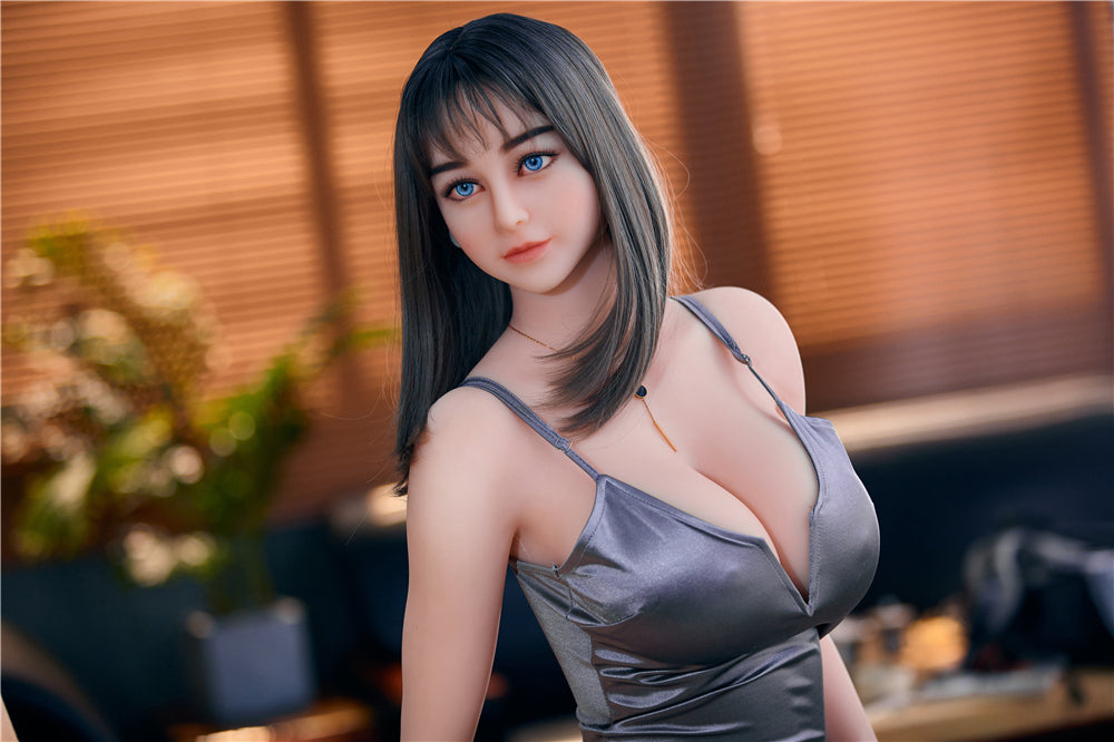 Miki: Irontech Asian Sex Doll
