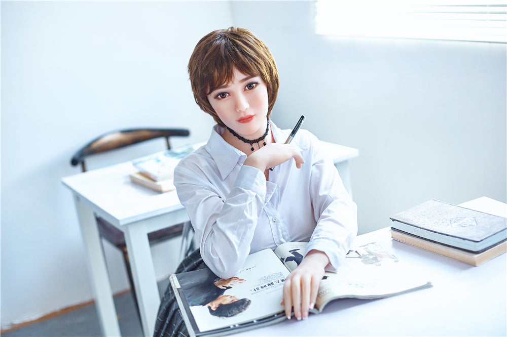 Fiona: Irontech Asian Sex Doll