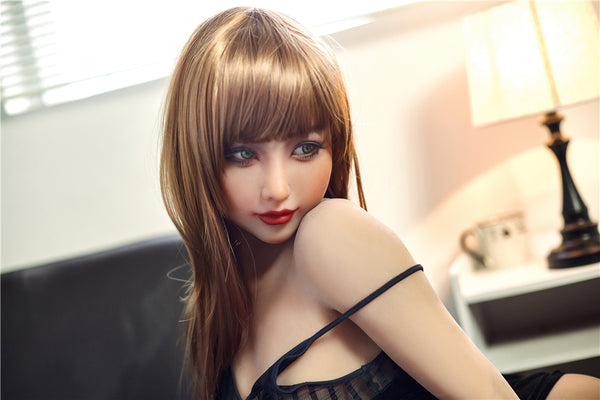Saya: Irontech White Sex Doll