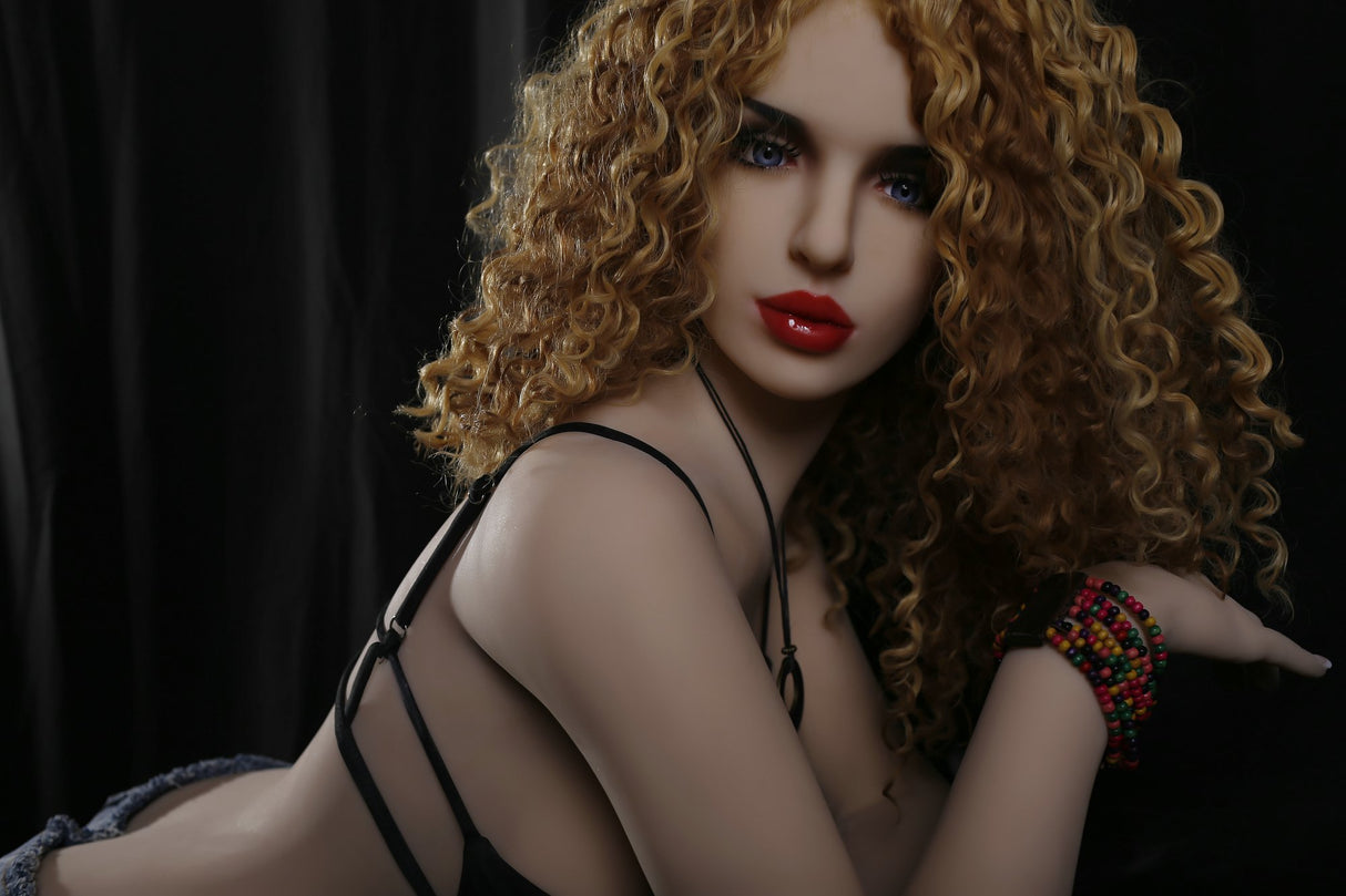 Julia: Qita Doll Weiße Sexpuppe
