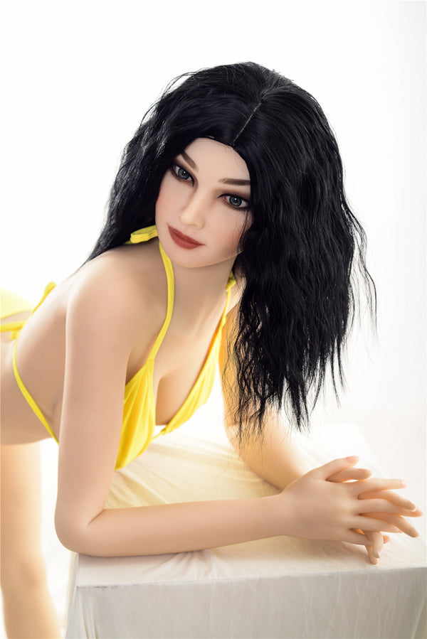 Hellen: Irontech White Sex Doll