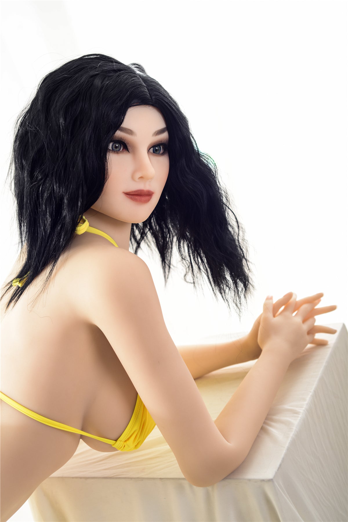 Hellen: Irontech White Sex Doll